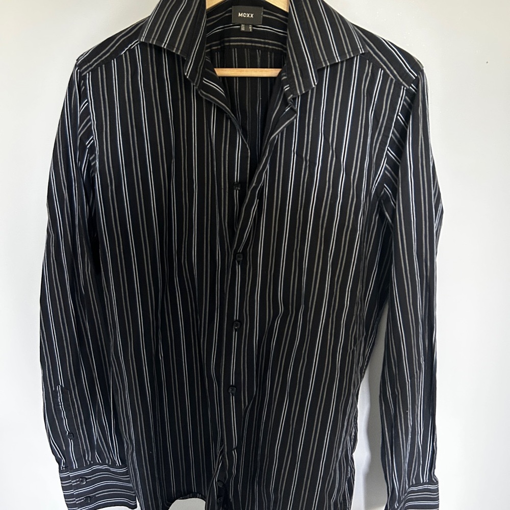 Mexx Men's Black and White Striped Shirt